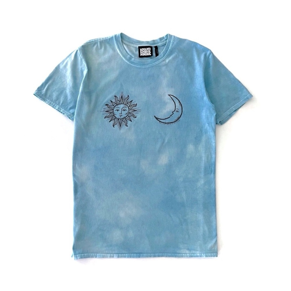 Reclaimed Vintage Inspired Sun and Moon Faces Blue Tie Dye T-Shirt